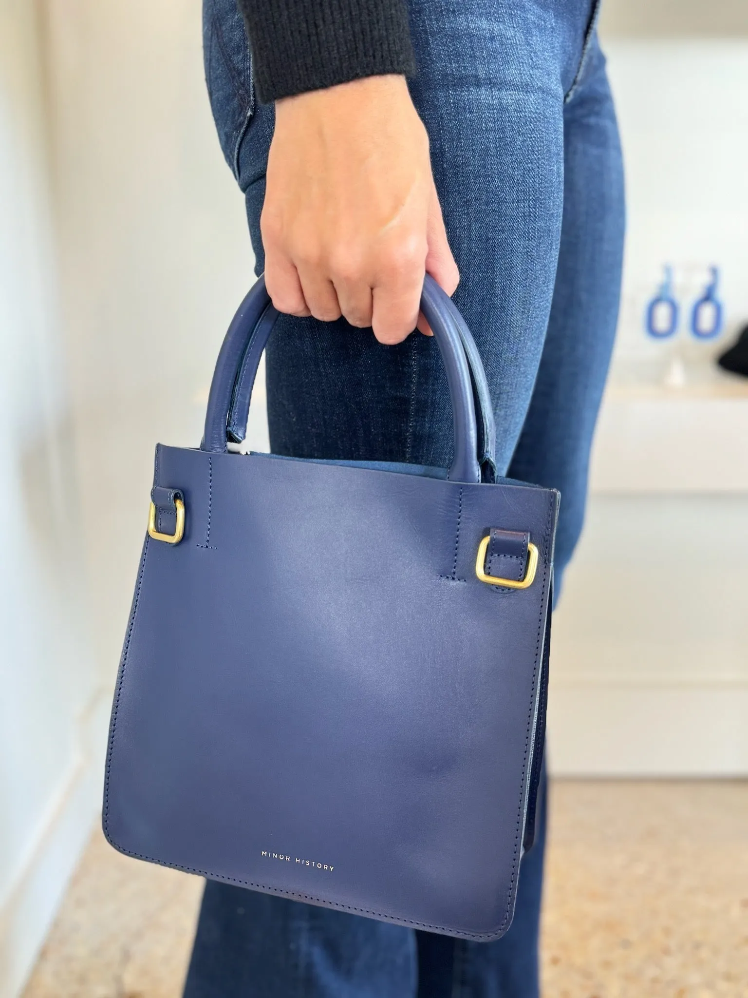 Dusk True Crossbody